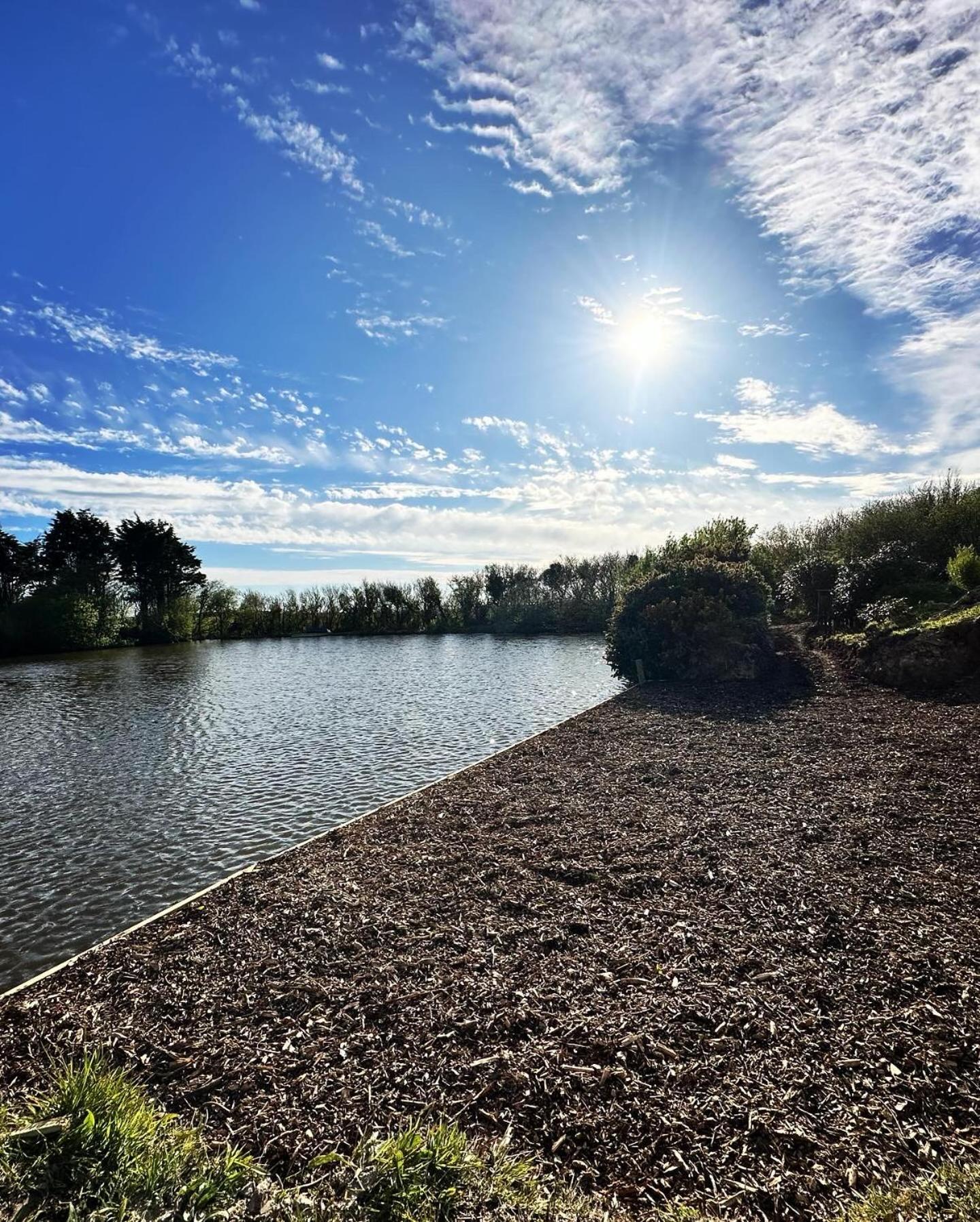 Lakeside Glamping Firecrest St Columb Major Esterno foto