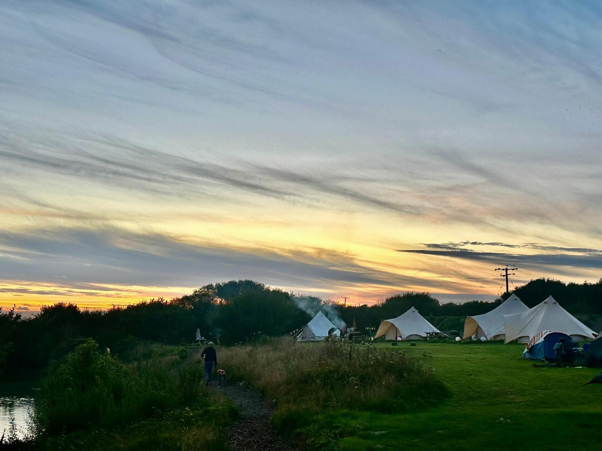 Lakeside Glamping Firecrest St Columb Major Esterno foto