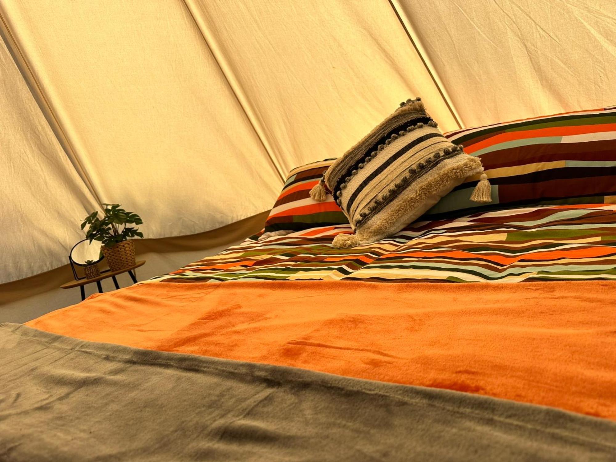 Lakeside Glamping Firecrest St Columb Major Esterno foto