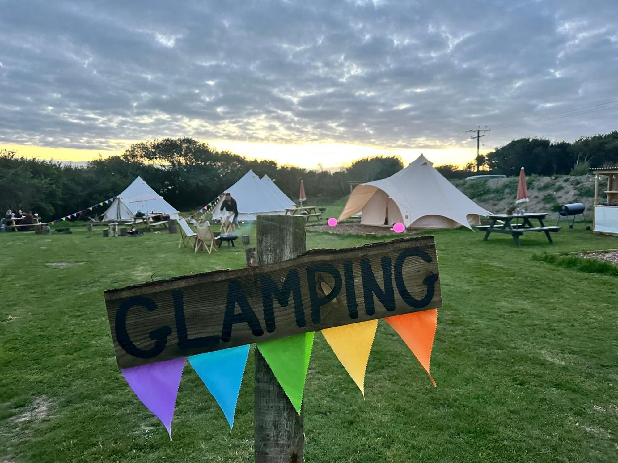 Lakeside Glamping Firecrest St Columb Major Esterno foto