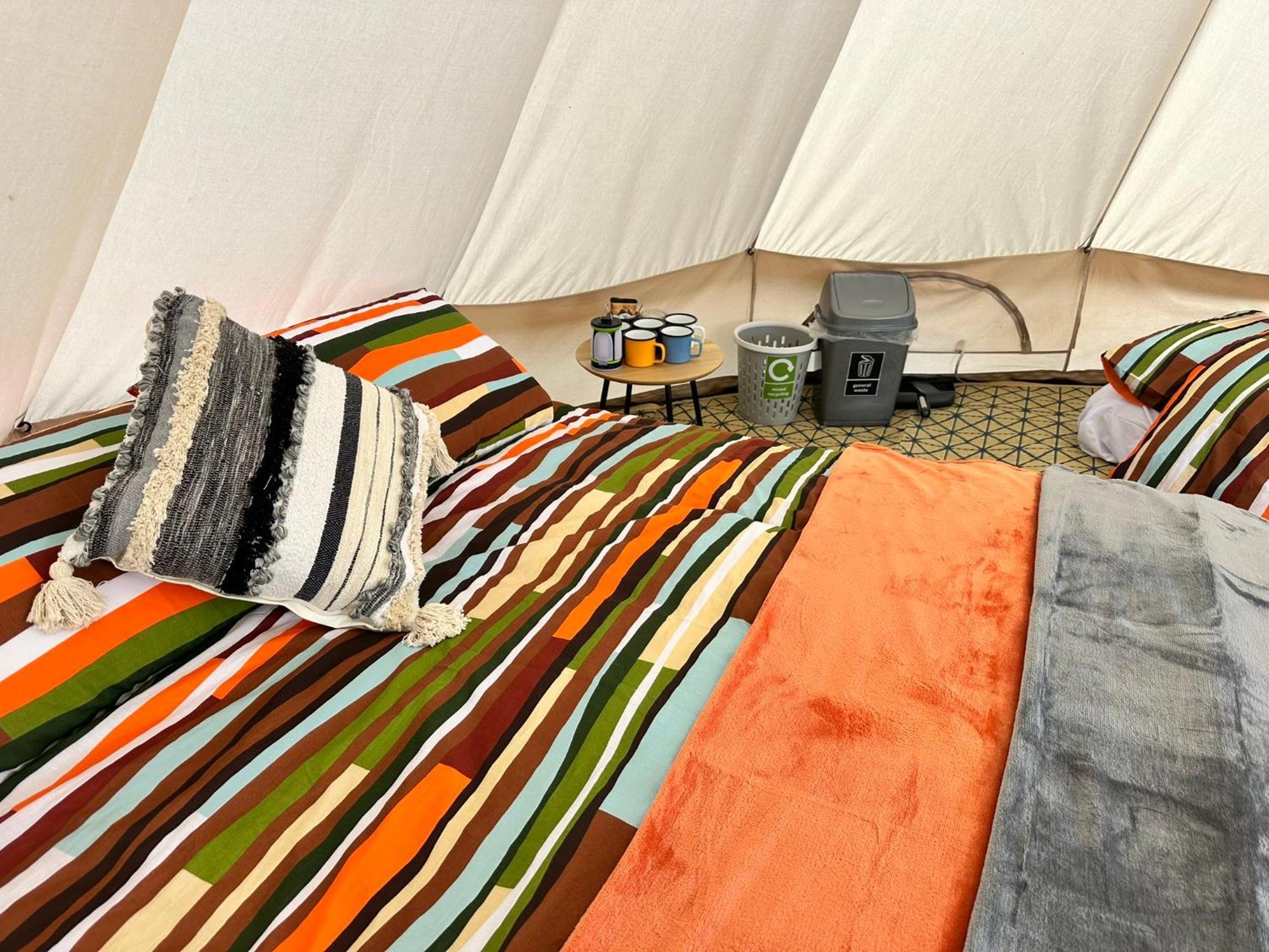 Lakeside Glamping Firecrest St Columb Major Esterno foto